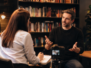 Sua Entrevista com Autor Independente: Dificuldades e Conquistas